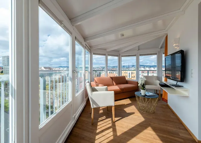 Skyflats - Belle View Apartment
