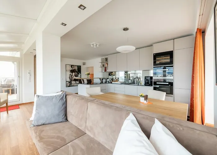 Skyflats - Belle View Apartment